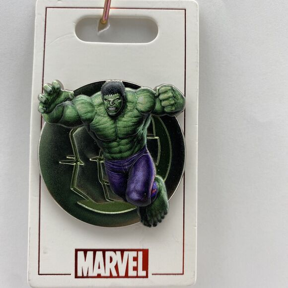Disney Parks Pin Marvel Hulk 3D Avengers Trading Pin - Picture 1 of 4